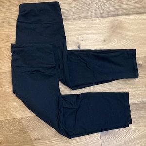 Athleta Crops 20” inseam